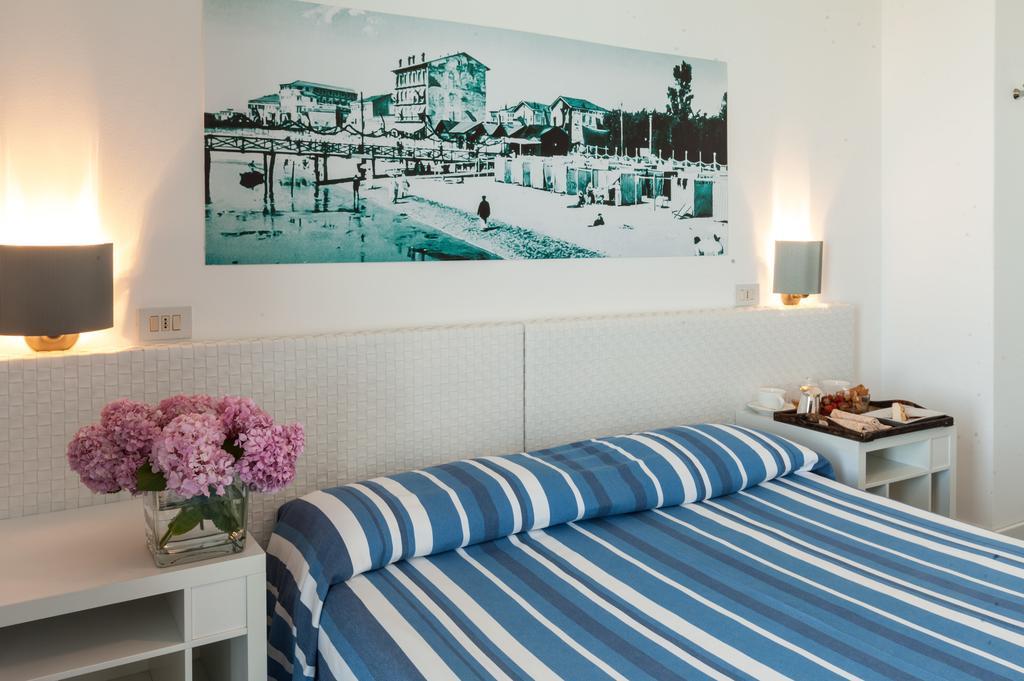 Albergo Alla Spiaggia Γκράντο Δωμάτιο φωτογραφία