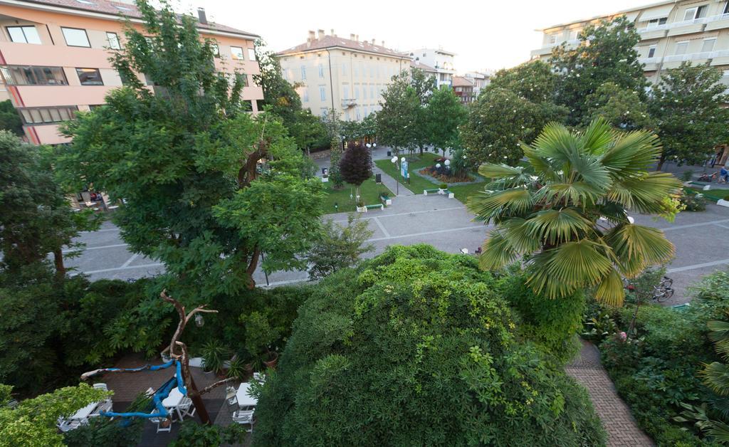 Albergo Alla Spiaggia Γκράντο Εξωτερικό φωτογραφία